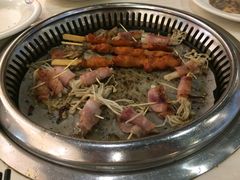 -北京汉丽轩海鲜烤肉自助火锅一体(中百店)