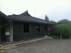 -张闻天故居