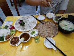 -官塘陈记鱼生·潮汕砂锅粥·牛肉火锅(潮枫路总店)