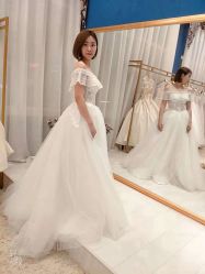 -觅白婚纱礼服馆