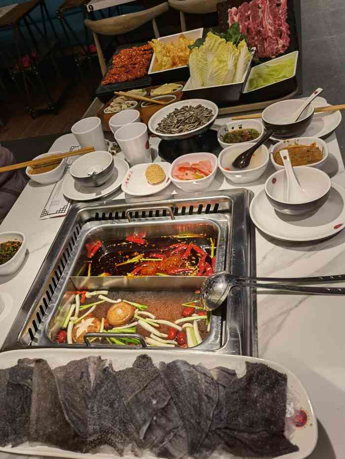 山城辣妹子重庆火锅长楹天街购物中心店