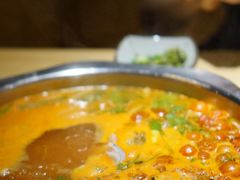 -野山舂·贵州现舂酸汤牛肉(民生路店)