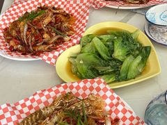 -覃记海鲜美食餐厅