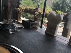 -大匠工房古船木艺术餐厅·猪肚鸡专门店(长白仙岛店)