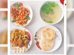-爱月宝月嫂·育儿嫂(哈尔滨总店)