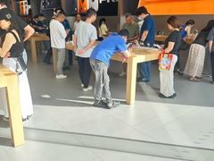 -Apple零售店(深圳益田假日广场店)