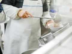 -芳婆糕团店(王府大街店)