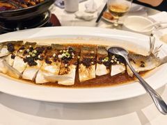 -万龙洲海鲜(大兴绿地缤纷城店)