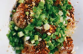 Fresh Shrimp and Fish Roe Pork Dumplings