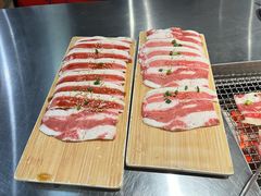 -马路牙子烧烤馄饨酒馆(望京店)