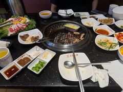 -木槿花韩式炭烤·熟成肉工坊(孙文东路店)