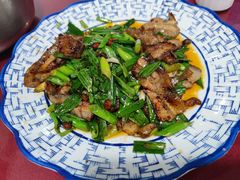 蒜苗回锅肉-无味饭店(九眼桥商业文化广场店)