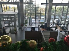 -奔驰上海利星(七宝店)