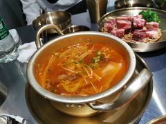 酸汤肥牛-本炙炭烤·蒲烧活鳗料理店(金沙洲店)