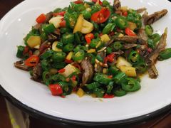 尖椒小鱼干-老馆子·建德菜·山肴鱼鲜(海威新界店)