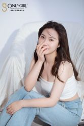 -onlygirl摄影美学馆高端定制(江滩店)