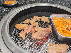 -红泥小火炉·东北泥炉烤肉(天一旗舰店)