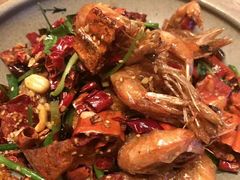 -爱啤精酿·民谣酒馆(滨江店)