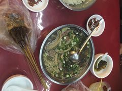 -谢老五跷脚牛肉·非遗传承店
