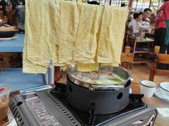 鲜腐竹上汤鱼面-一品烧农庄·佛山本地菜(西岸店)