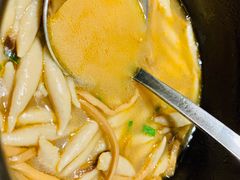 砂锅莜面菌菇汤-西贝莜面村(上海百联西郊店)