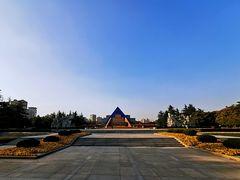 -上海市龙华烈士陵园