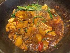 -山河屯铁锅炖(哈西站店)