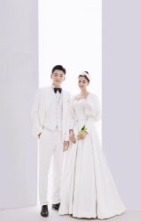 -雪中彩影婚纱摄影·微光艺术中心