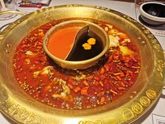 特色美蛙-哥老官重庆美蛙鱼头(宝山龙湖店)
