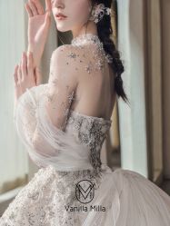-Renee芮亦婚纱
