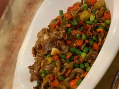 -钟掌勺忘不了地道湘菜(新天地假日广场店)
