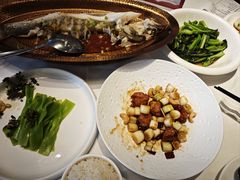 -万龙洲海鲜(南新仓店)