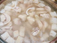 -烹然四季椰子鸡火锅(姚家园万象汇店)