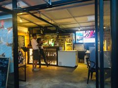 -拖板鞋咖啡旅行酒店(春熙路地铁站店)