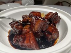 百叶结红烧肉-屋里厢上海菜馆