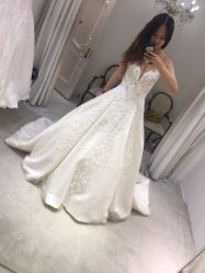 点击看大图 -LA GRACE高端婚纱礼服定制馆