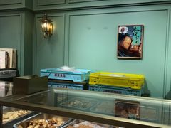 -上海哈尔滨食品厂(浦商百货昌里店)