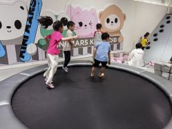 -MINI MARS KIDS CLUB亲子家庭中心(长宁天山店)