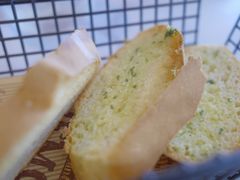 餐前面包-IL Forno 意坊·意大利餐厅(温州万象城店)