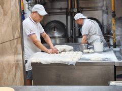透明厨房制作面团区域-老四季(总店)