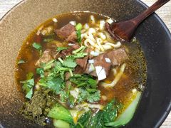 港式牛腩面-面乙新派手擀面(大悦城店)