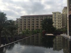 -岘港皇冠假日酒店