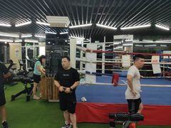 -贝菲特游泳健身(徐泾店)