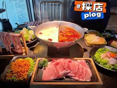 -湊湊火锅·茶憩(新中关购物中心店)