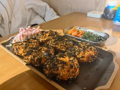 月牙骨饭团-小木屋米酒店总店