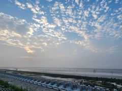 -南汇新城海滩
