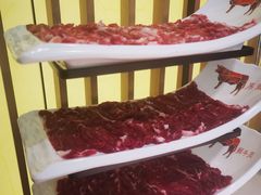 鲜牛肉-左庭右院鲜牛肉火锅(浦江欢乐颂店)