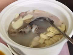 腌鲜汤-蘭心餐厅(进贤路店)