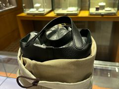 -HERMES(湖滨银泰in77店)