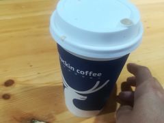 -瑞幸咖啡(东直门枢纽店)